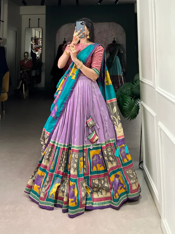 Luvender_Premium_&_Elegant_Dola_Silk_Lehenga_Choli_For_Women