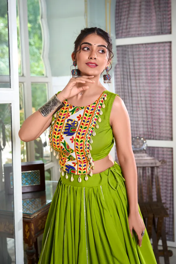 Parrot_Premium_&_Elegant_Rayon_Lehenga_Choli_For_Women
