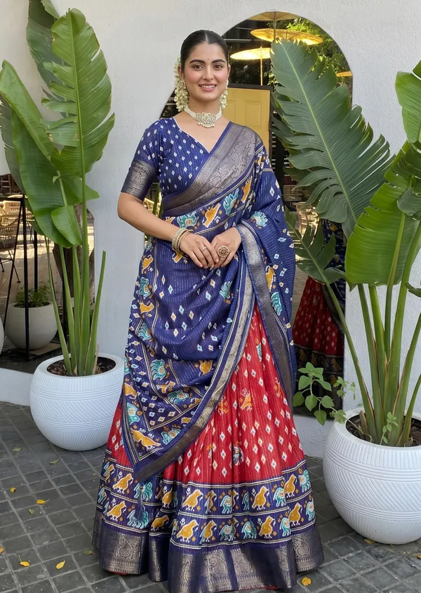 Red_With_Heavy_Lichi_Fabric_With_Jacquard_Border_Jari_Lining_With_Print