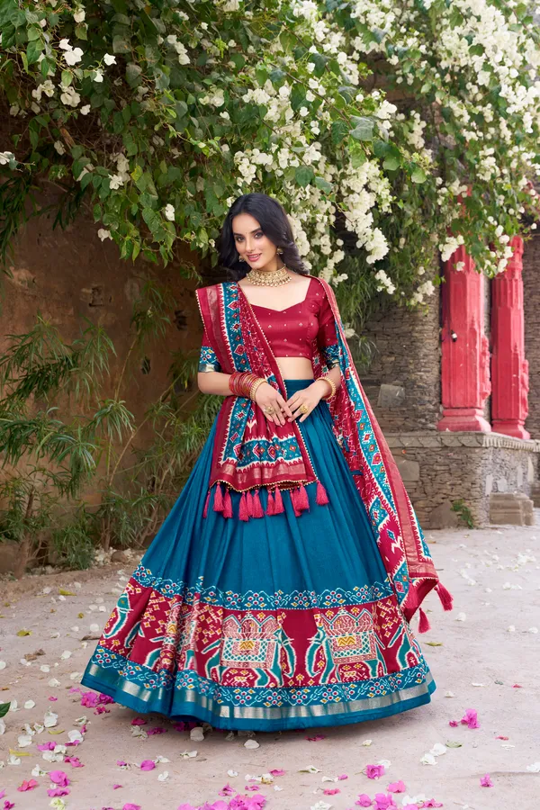 Firoji_Premium_&_Elegant_Dola_Silk_Lehenga_Choli_For_Women