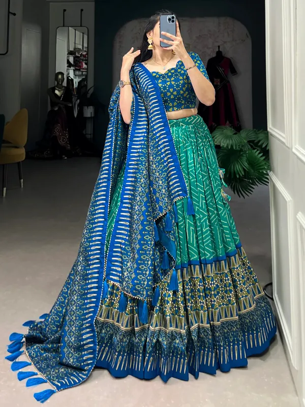 Green_Premium_&_Elegant_Dola_Silk_Lehenga_Choli_For_Women