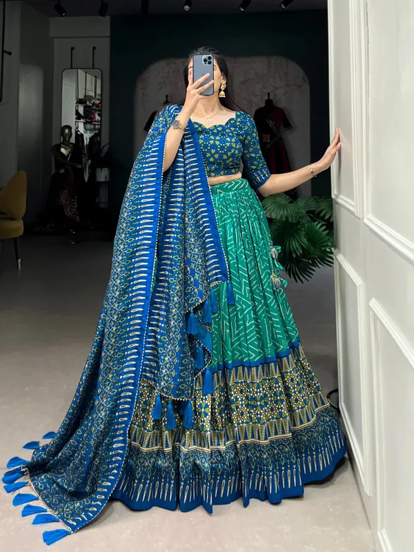 Green_Premium_&_Elegant_Dola_Silk_Lehenga_Choli_For_Women