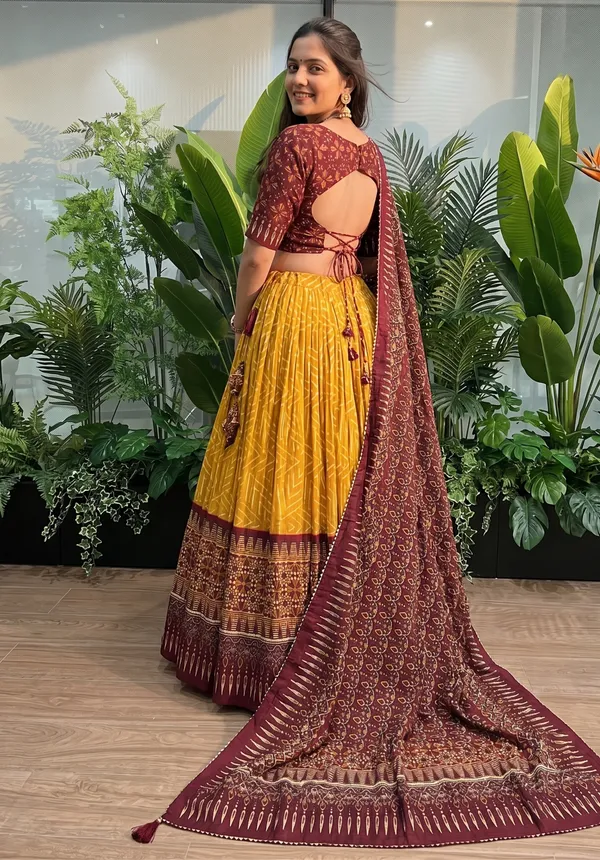 Yellow_color_tussar_silk_foil_print_lehenga_choli