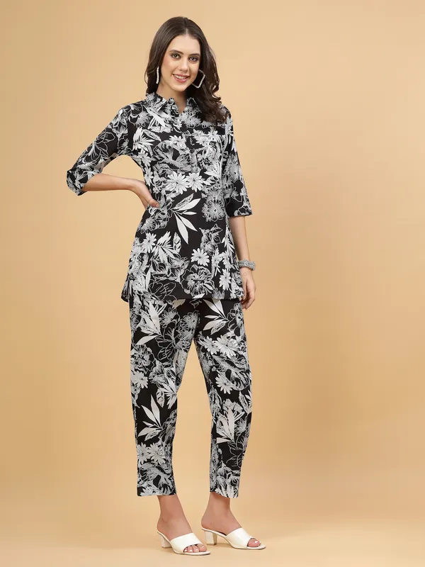 Black_Floral_Regular_Pure_Cotton_Co-ord_Set