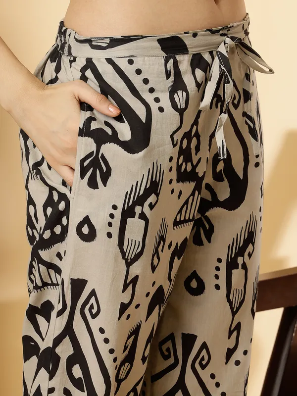 Black_Ivory_Print_Black_Baroque_Pure_Cotton_Co-ord_Set