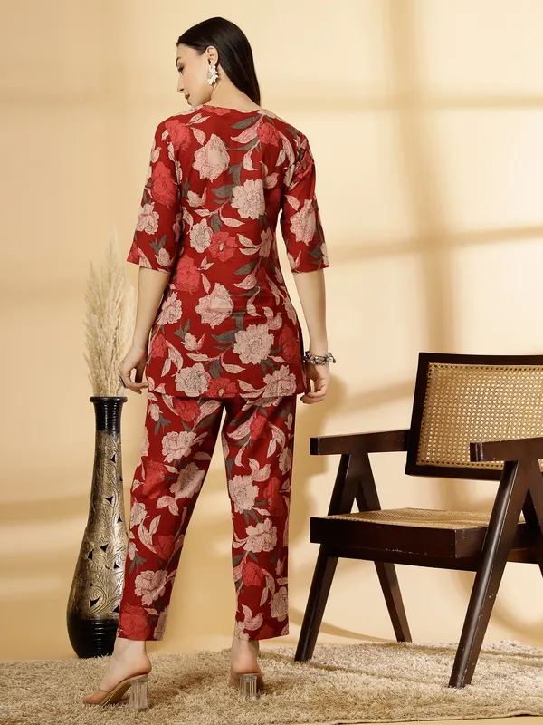 Maroon_Summery_Floral_Cotton_Co-ord_Set