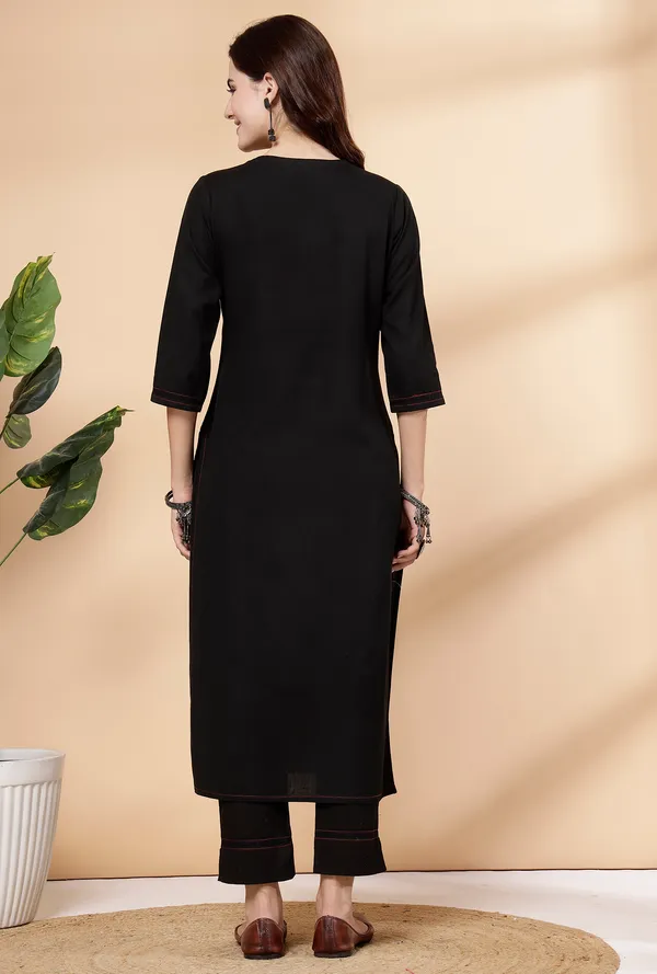 Black_Cotton_Solid_Ethnic_Motifs_Yoke_Design_Embroidered_Work_Suit_Set