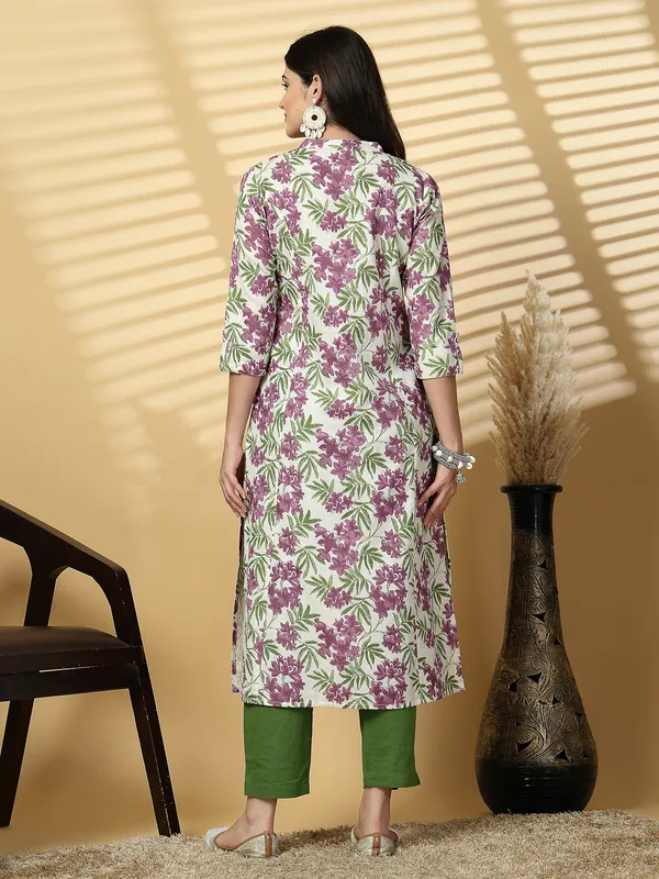 Purple_Cotton_Floral_Print_A-Line_Regular_Kurta_for_Women