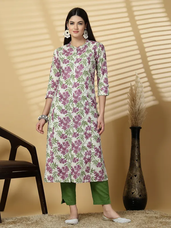 Purple_Cotton_Floral_Print_A-Line_Regular_Kurta_for_Women