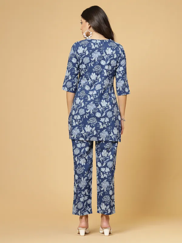 Indigo_Blue_Cotton_Printed_Night_Suit_Top_And_Pajama_Set