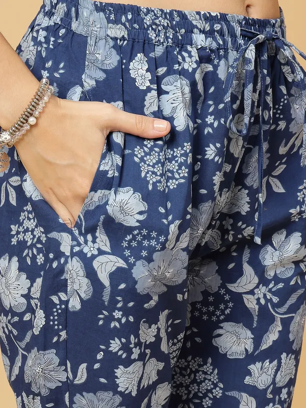 Indigo_Blue_Cotton_Printed_Night_Suit_Top_And_Pajama_Set