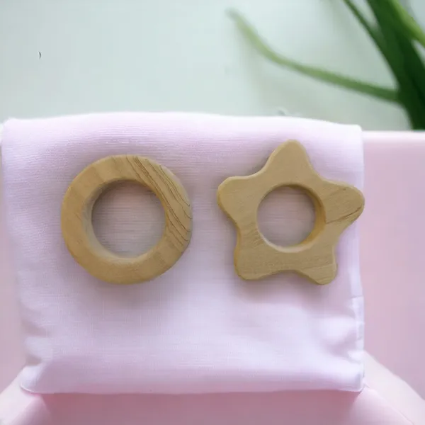 Baby_Gum_Soothing_Neem_Wooden_Teethers_of_Shapes_-_Flower_&_Circle