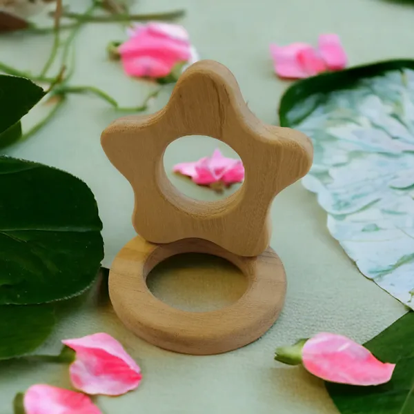 Baby_Gum_Soothing_Neem_Wooden_Teethers_of_Shapes_-_Flower_&_Circle