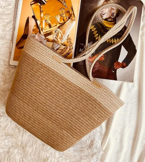 All_the_Cultures_Fabricating_India_Handmade_Small_Dry_/Natural_baskets/Chic_Dry__bag/handbag_from_India/carry_tote_bag_Sling_Bags_White-Crtoon/kids_baskets