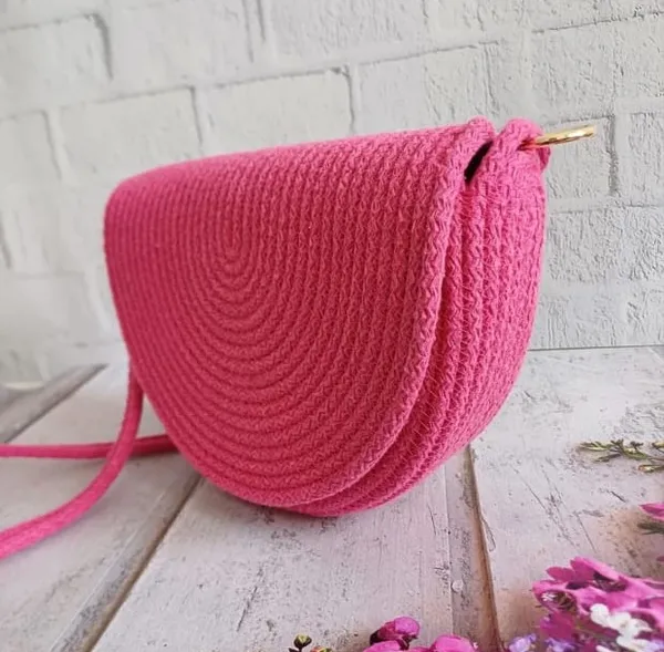All_the_Cultures_Fabricating_India_Handmade_Small_Dry_grass/Natural_Cane/Chic_Dry_Grass_bag/handbag_from_Manipur/carry_tote_bag_Sling_Bags-ofwt-red