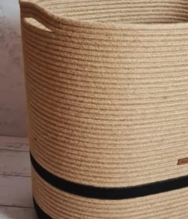 All_the_Cultures_Fabricating_India_Handmade_Small_Dry_/Natural_baskets/Chic_Dry__bag/handbag_from_India/carry_tote_bag_Sling_Bags_White-Crtoon/kids_baskets