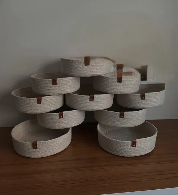 All_the_Cultures_Fabricating_India_Handmade_Small_Dry_/Natural_baskets/Chic_Dry__bag/handbag_from_India/carry_tote_bag_Sling_Bags_White-Crtoon/kids_baskets