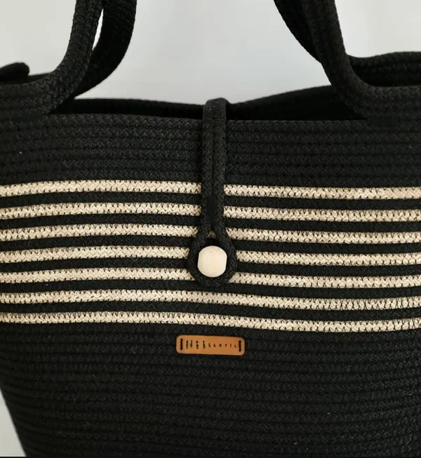 All_the_Cultures_Fabricating_India_Handmade_Small_Dry_/Natural_baskets/Chic_Dry__bag/handbag_from_India/carry_tote_bag_Sling_Bags_White-Crtoon/kids_baskets