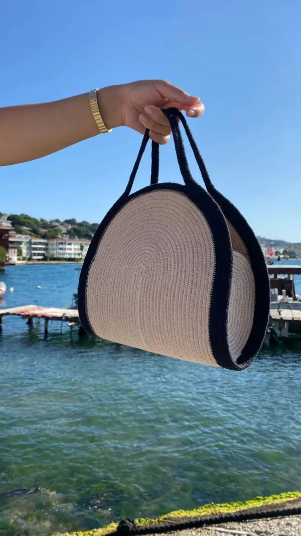 Stylish_Macrane__Ecofriendly_Handmade_Handbag