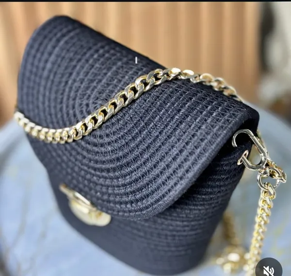 Golden_Knot_Bag