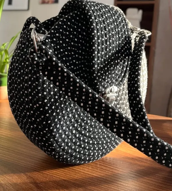 Starry_Night_Woven_Purse_For_Women