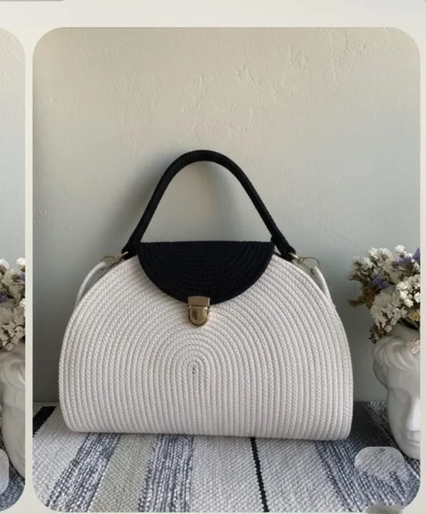 Cotton_rope_boho_fancy_handbag_stlish_handmade_.Handmade_cotton_cored_corssbody_Bags_small_purse_with_gold_chain_strap_and_strap_and_clasp,_Elegant_shoulder_bag,