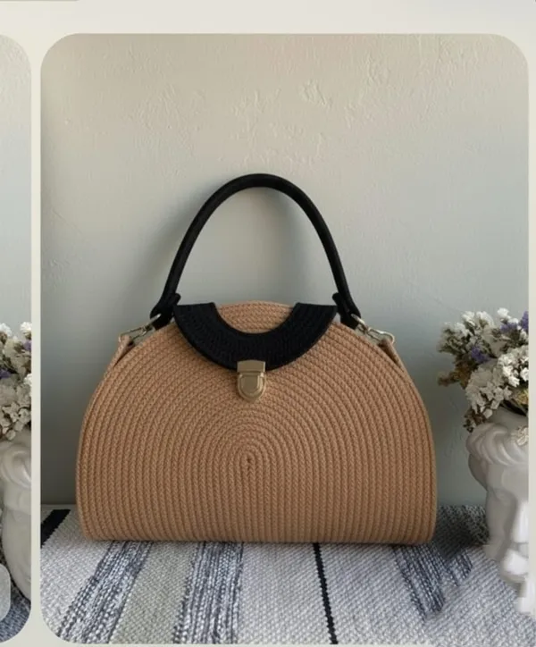 Cotton_rope_boho_fancy_handbag_stlish_handmade_.Handmade_cotton_cored_corssbody_Bags_small_purse_with_gold_chain_strap_and_strap_and_clasp,_Elegant_shoulder_bag,