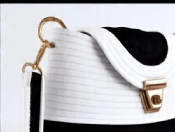 Women_CUTE_FANCY_Bucket_Bag_Casual_Woven_Beach_Handbag_Handmade_Small_Dry_grass/Natural_Cane/Chic_Dry_Grass_bag/handbag_from_Manipur/carry_tote_bag_Sling_Bags_White-Crtoon