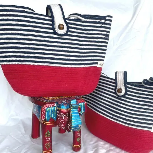 Handmade_cotton_cored_corssbody_Bags_small_purse_with_gold_chain_strap_and_strap_and_clasp,_Elegant_shoulder_bag,