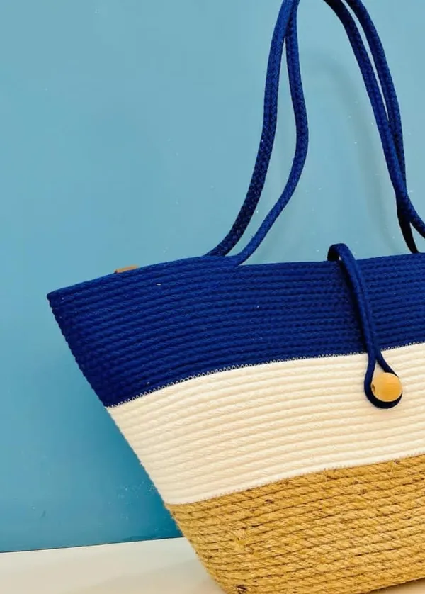 All_the_Cultures_Fabricating_India_Handmade_Small_Dry_/Natural_baskets/Chic_Dry__bag/handbag_from_India/carry_tote_bag_Sling_Bags_White-Crtoon/kids_baskets