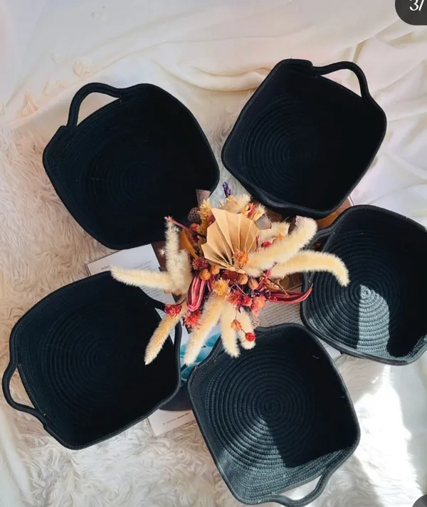 All_the_Cultures_Fabricating_India_Handmade_Small_Dry_/Natural_baskets/Chic_Dry__bag/handbag_from_India/carry_tote_bag_Sling_Bags_White-Crtoon/kids_baskets