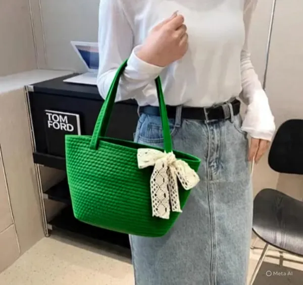 Bantrick Women CUTE FANCY Bucket Bag Casual Woven Beach Handbag Handmade  Small Dry grass/Natural Cane/Chic Dry Grass bag/handbag from Manipur/carry 