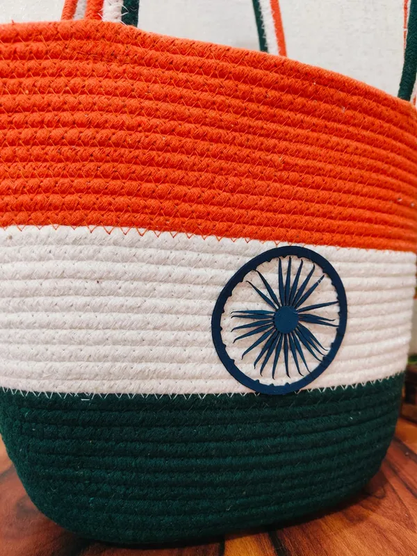 Desi_Delight_Tricolor_Treasure_Bag
