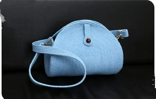Cotton_rope_boho_fancy_handbag_stlish_handmade_.Handmade_cotton_cored_corssbody_Bags_small_purse_with_gold_chain_strap_and_strap_and_clasp,_Elegant_shoulder_bag,