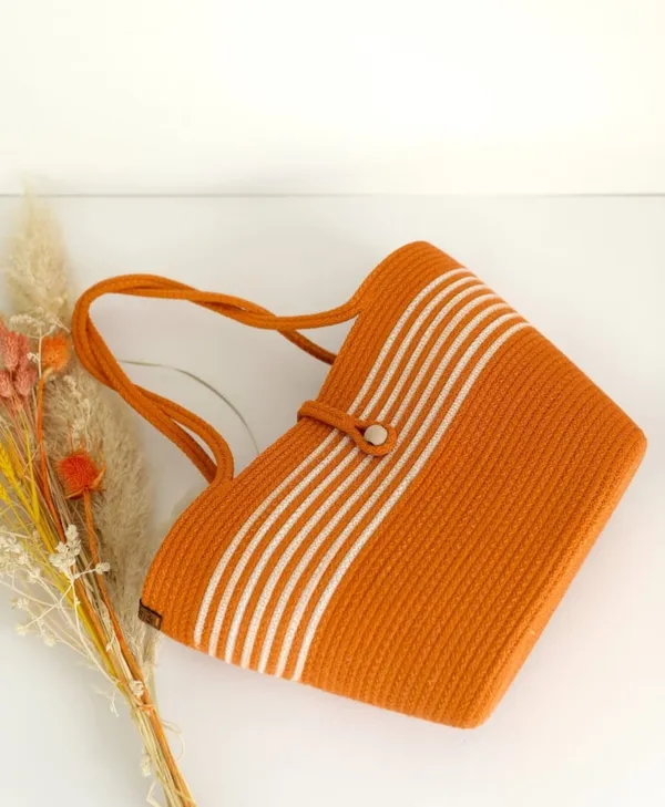 Golden_Horizon_Handbag_For_Women