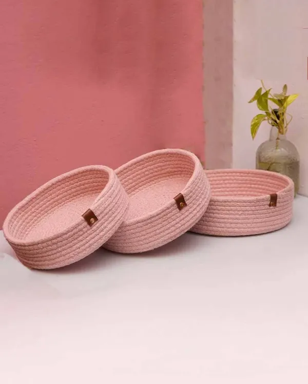 All_the_Cultures_Fabricating_India_Handmade_Small_Dry_/Natural_baskets/Chic_Dry__bag/handbag_from_India/carry_tote_bag_Sling_Bags_White-Crtoon/kids_baskets
