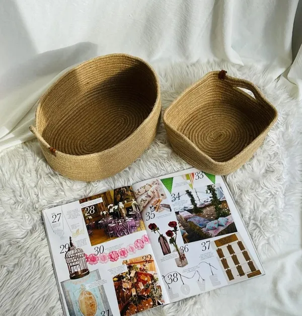 All_the_Cultures_Fabricating_India_Handmade_Small_Dry_/Natural_baskets/Chic_Dry__bag/handbag_from_India/carry_tote_bag_Sling_Bags_White-Crtoon/kids_baskets
