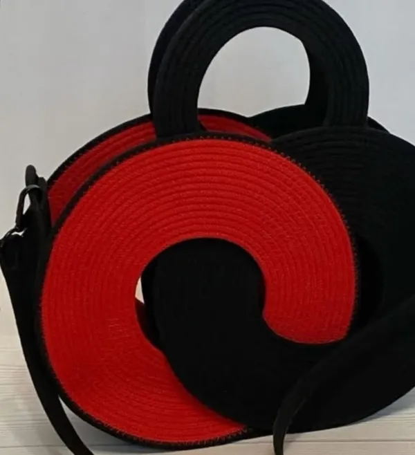 Handmade_cotton_cored_corssbody_Bags_small_purse_with_gold_chain_strap_and_strap_and_clasp,_Elegant_shoulder_bag,