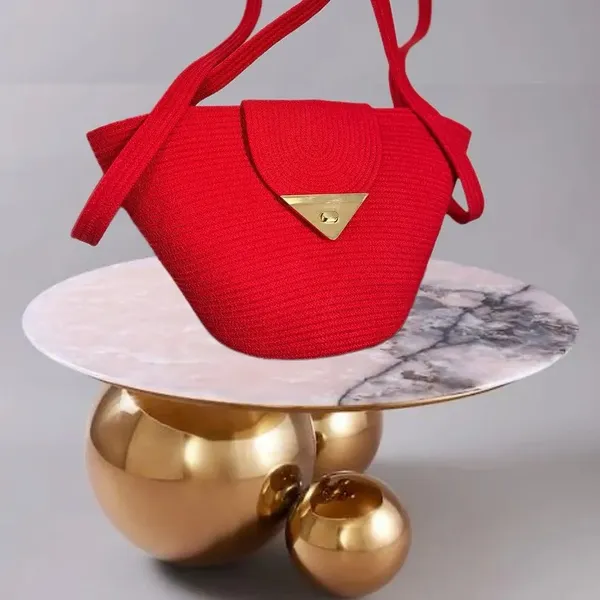 Handcrafted_Stylish_Purse