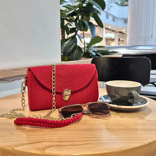 Handmade_cotton_cored_corssbody_Bags_small_purse_with_gold_chain_strap_and_strap_and_clasp,_Elegant_shoulder_bag,