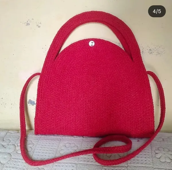 All_the_Cultures_Fabricating_India_Handmade_Small_Dry_/Natural_baskets/Chic_Dry__bag/handbag_from_India/carry_tote_bag_Sling_Bags_White-Crtoon/kids_baskets