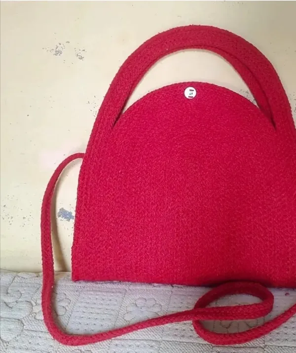 All_the_Cultures_Fabricating_India_Handmade_Small_Dry_/Natural_baskets/Chic_Dry__bag/handbag_from_India/carry_tote_bag_Sling_Bags_White-Crtoon/kids_baskets