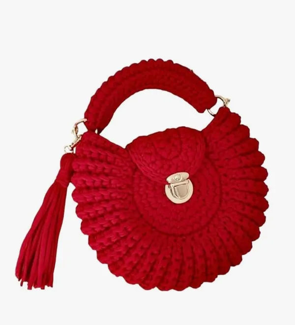 Bantrick_Red_Conch_Crochet_Bag