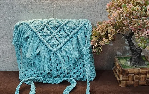The_Macrame_Bag_Maven/_RoseWoven/Woven_Wonders/Thereaded_Totes/Chic_Carry/Knots_&_Pocket//Knot_&_Cord/Sky_Blue_Stylish_Standards/Cozy_Maker/Foliage_&_Flourish_Cotton_Rope/_Jute_/Small_Dry_grass/Natural_Cane/Chic_Dry_Grass_Bag/Farmhouse_Coasters_for_Drinks/Absorbent_Coasterfor_Fabletop_Protection/Women_Coaster,Rustic_Coaster,Rope_Drink_Coaster-Full_Red.