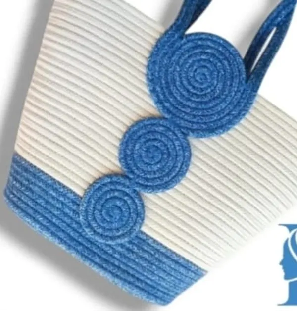 All_the_Cultures_Fabricating_India_Handmade_Small_Dry_/Natural_baskets/Chic_Dry__bag/handbag_from_India/carry_tote_bag_Sling_Bags_White-Crtoon/kids_baskets