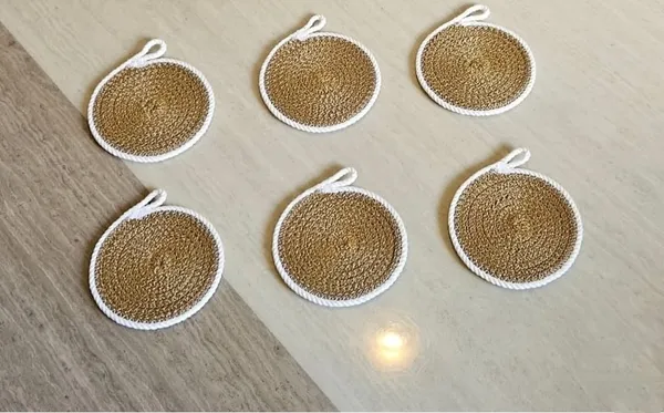 Cotton_Rope/_Jute_/Small_Dry_grass/Natural_Cane/Chic_Dry_Grass_Bag/Farmhouse_Coasters_for_Drinks/Absorbent_Coasterfor_Fabletop_Protection/Women_Coaster,Rustic_Coaster,Rope_Drink_Coaster__Spoon_Box-White_Beige