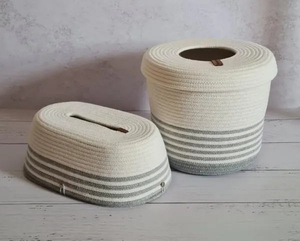 Cozy_Stripes_Tissue_Box