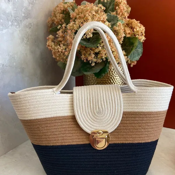 Handmade_cotton_cored_corssbody_Bags_small_purse_with_gold_chain_strap_and_strap_and_clasp,_Elegant_shoulder_bag,