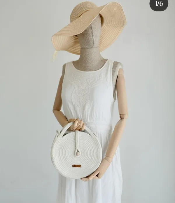 Pure_Harmony_Round_Bag_For_Women