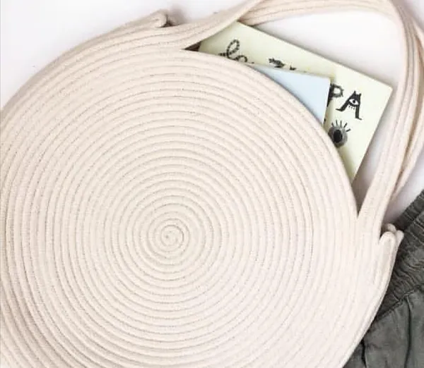 All_the_Cultures_Fabricating_India_Handmade_Small_Dry_/Natural_baskets/Chic_Dry__bag/handbag_from_India/carry_tote_bag_Sling_Bags_White-Crtoon/kids_baskets